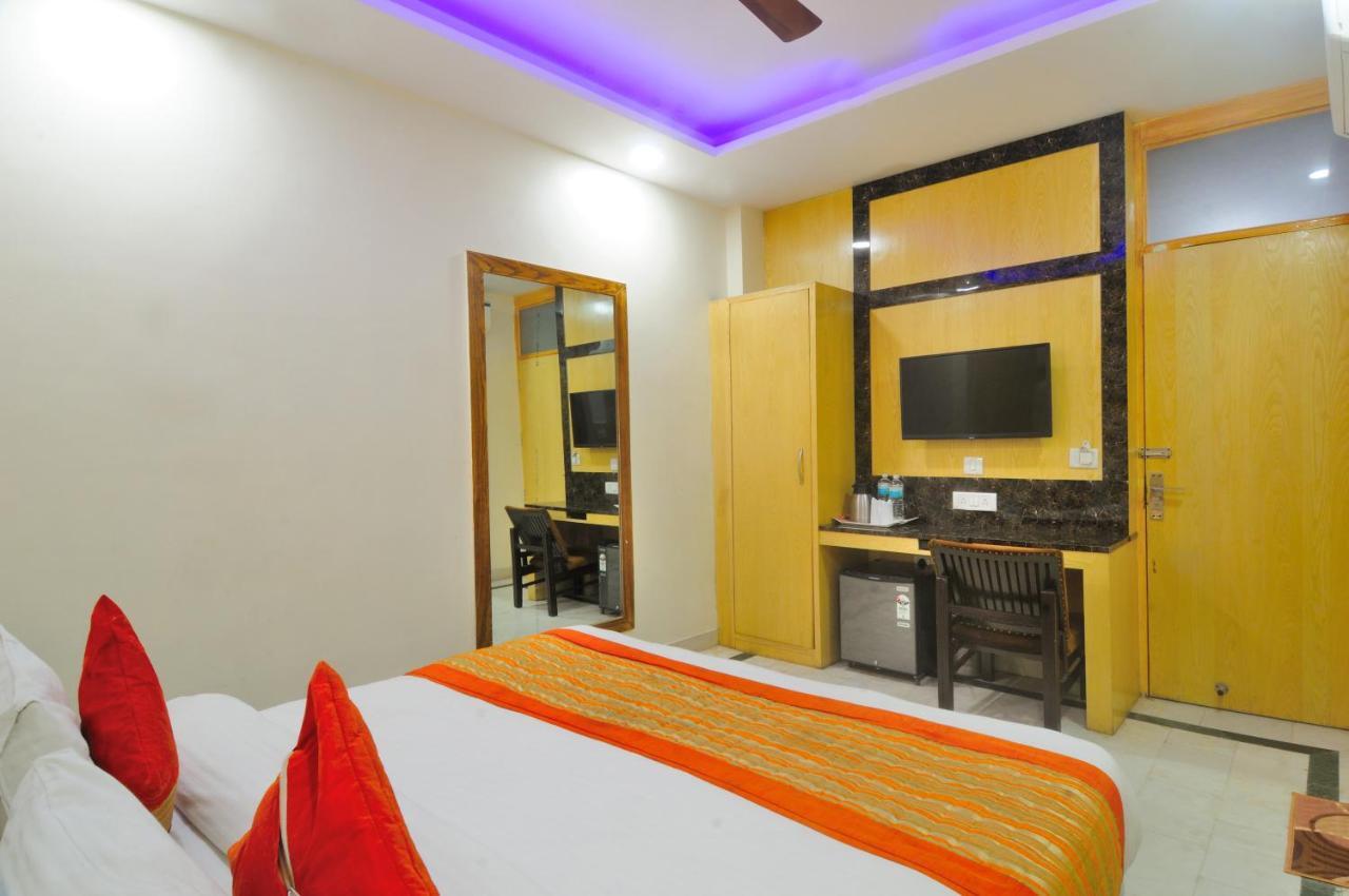 Hotel Karlo Kastle - Paharganj - Új-Delhi Kültér fotó