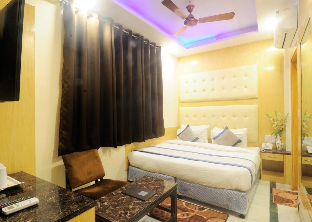 Hotel Karlo Kastle - Paharganj - Új-Delhi Kültér fotó