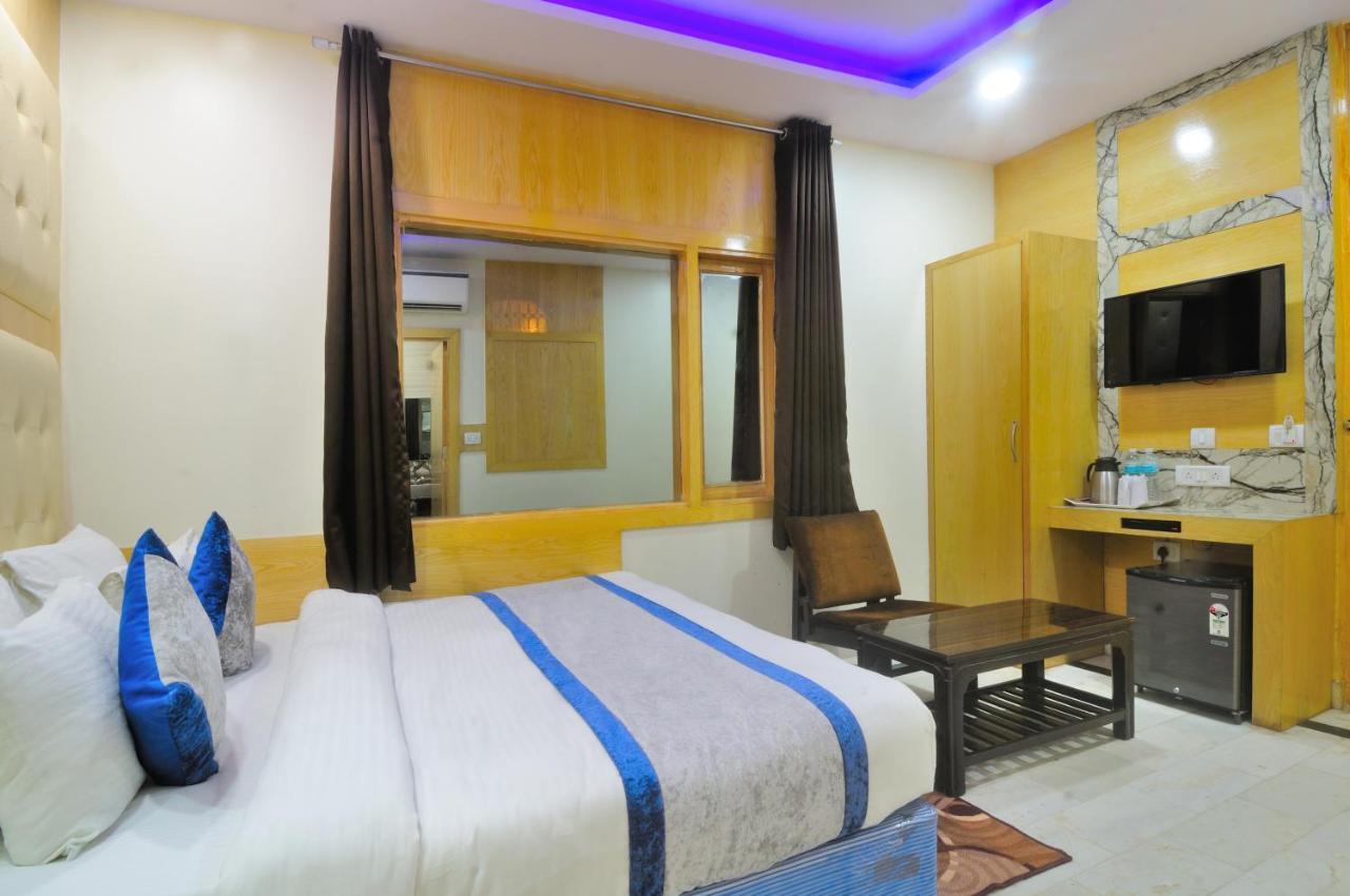 Hotel Karlo Kastle - Paharganj - Új-Delhi Kültér fotó